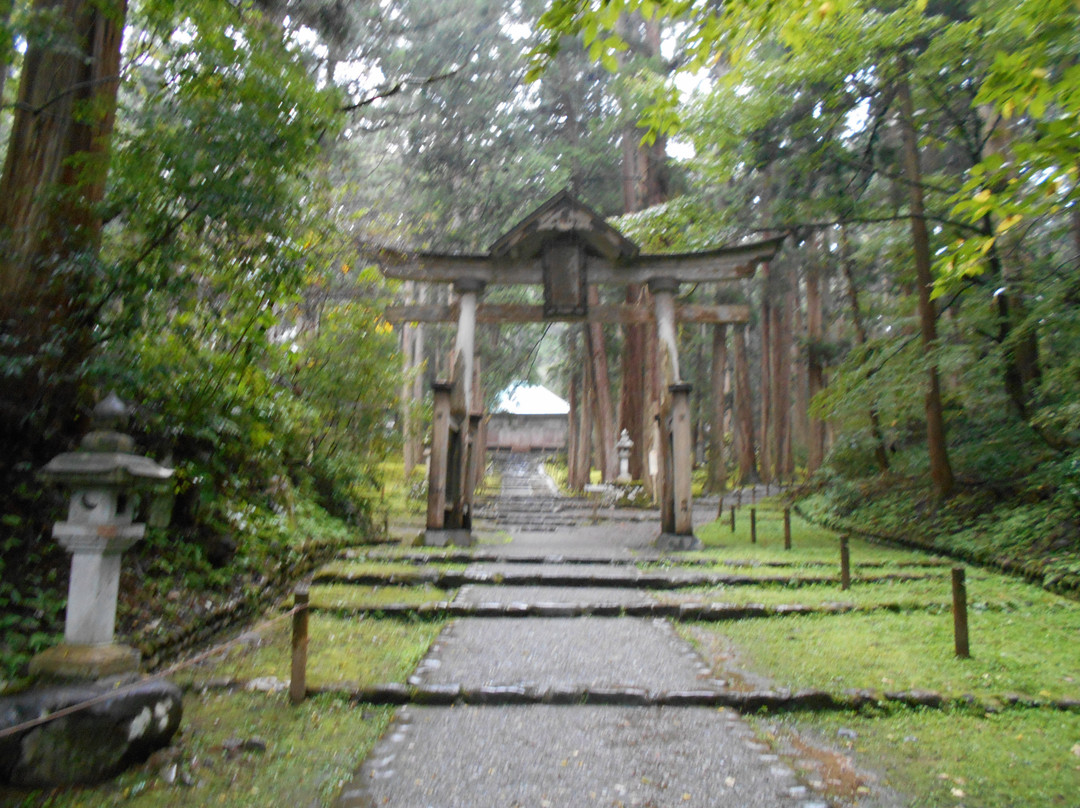 Hakusan Shrine (Heisenji-Hakusan Shrine)景点图片