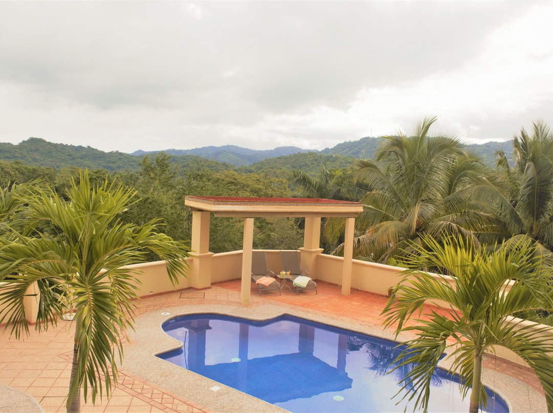 Surf House San Pancho