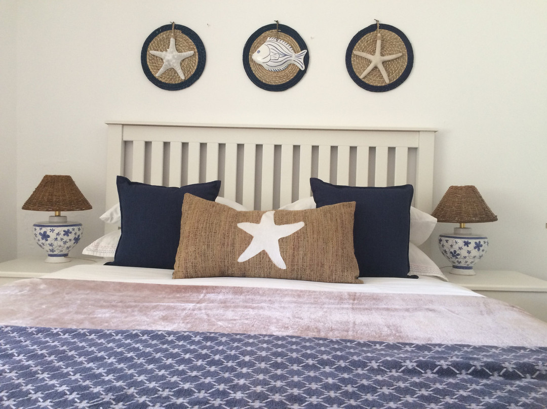 Kidd's Beach酒店住宿-Breeze Inn B&B