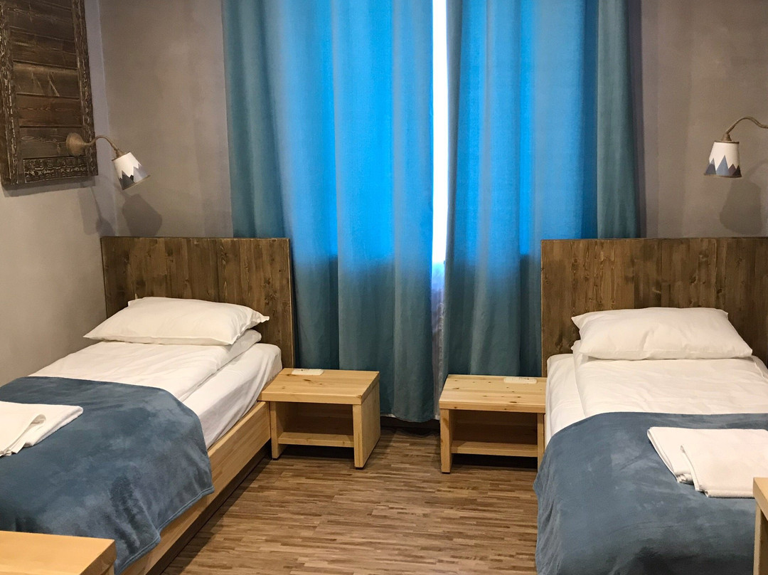 Tri Lyizhi Hotel