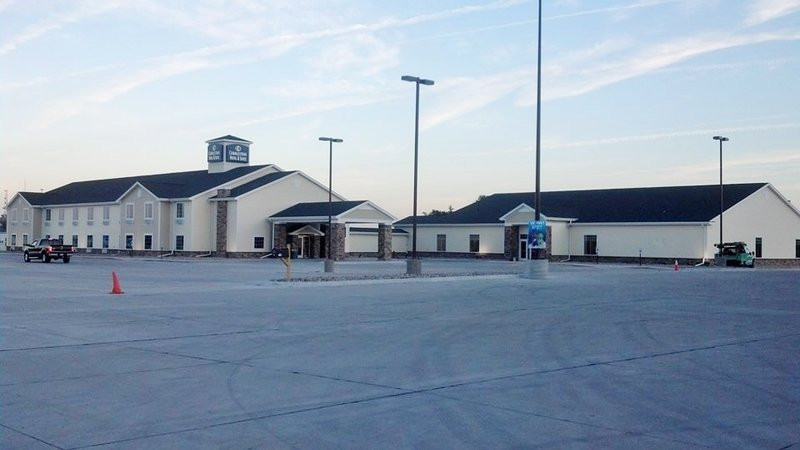 Cobblestone Hotel and Suites - Broken Bow主图