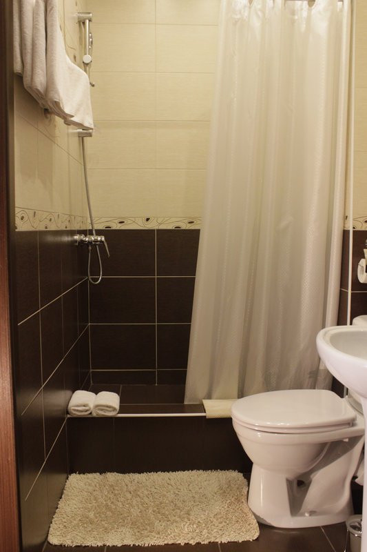 俄罗斯资本酒店主图