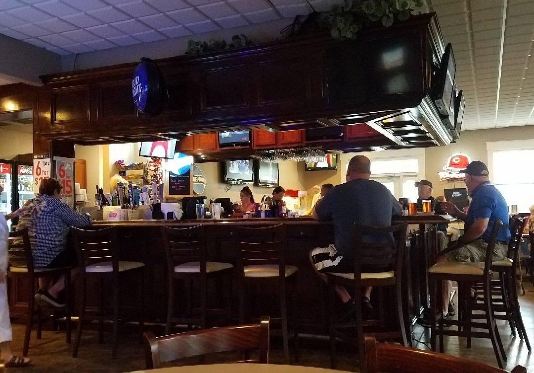 Ross餐馆和美食-Pebble Creek Restaurant & Pub