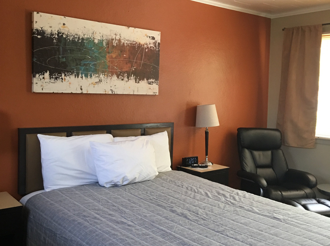 Triangle Motel主图