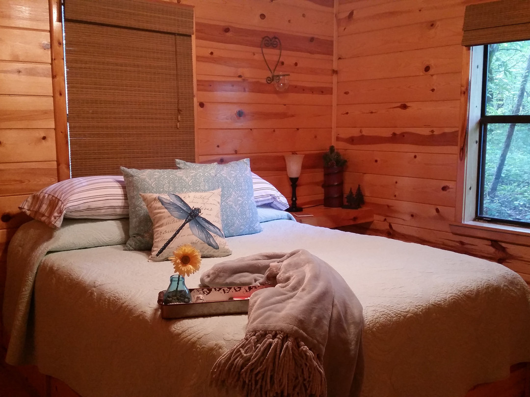 Peckerwood Knob Cabins