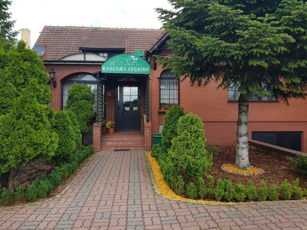 Nowa Wies Wielka餐馆和美食-Zajazd Zbyszko