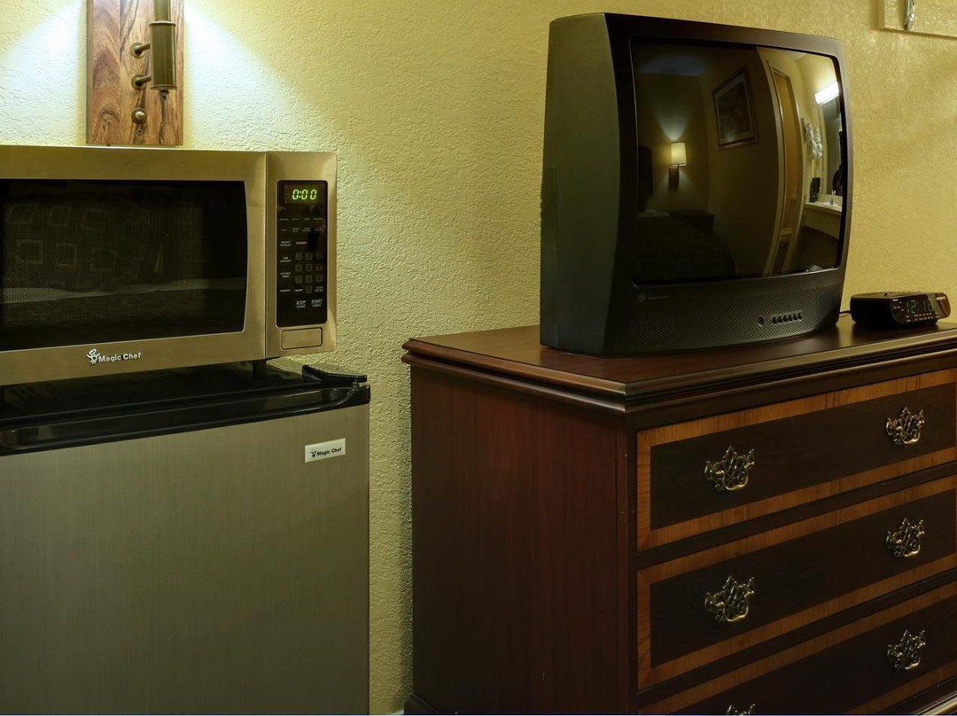 Americas Best Value Inn Comanche主图