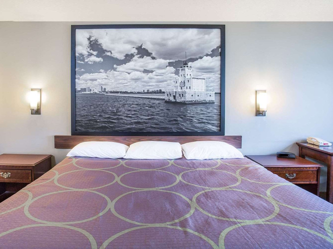 Super 8 by Wyndham Prairie Du Chien主图