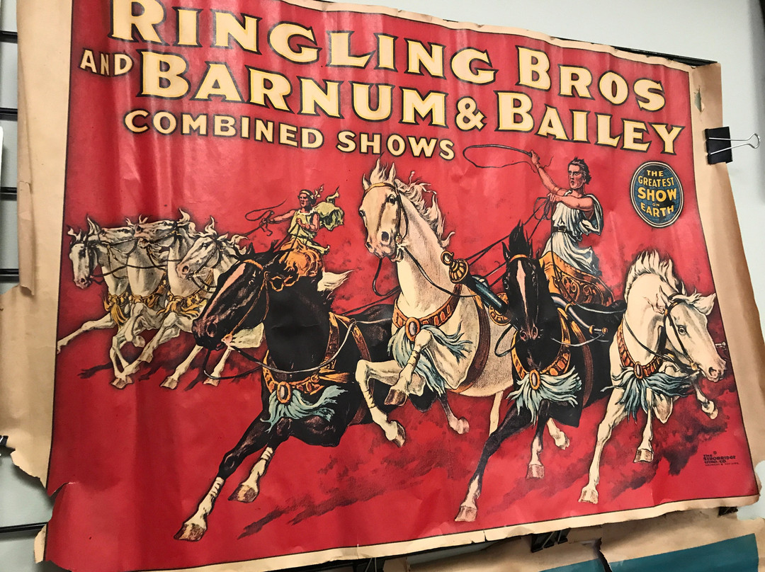 Middleboro Antique Co-op-Middleboro必去景点