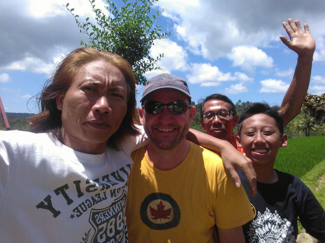 Dolphin Lovina Tours景点图片