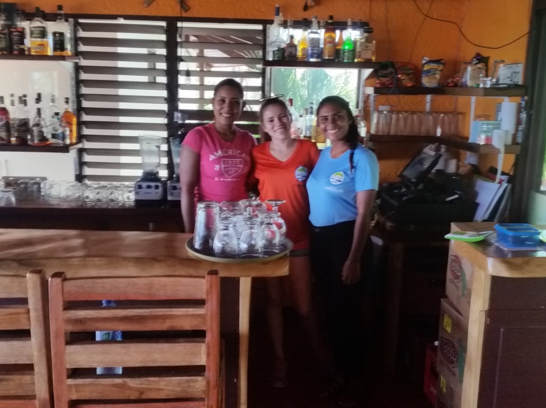 Tides Oceanfront Resort主图