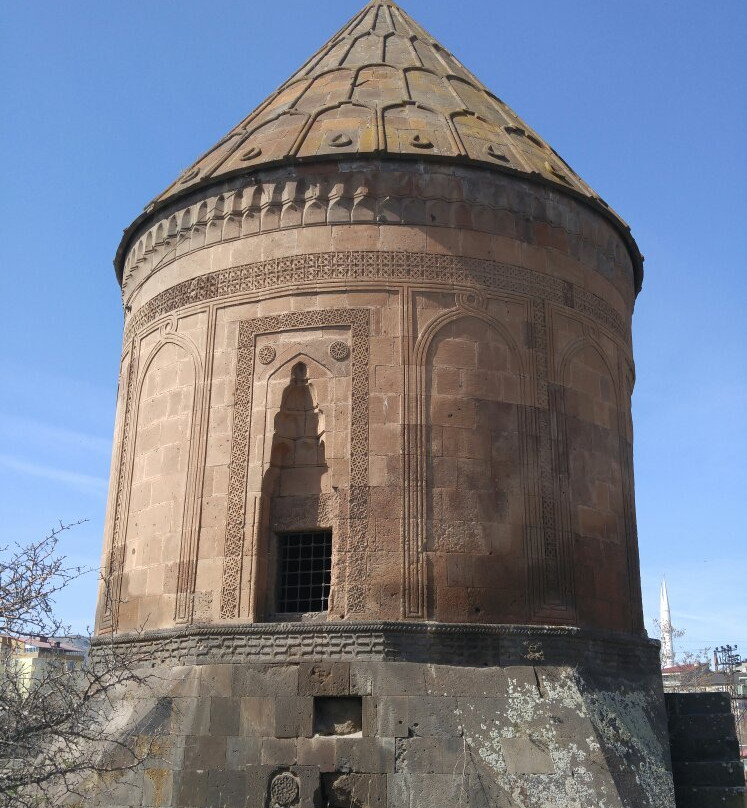 Kalender Baba Turbesi-Guroymak必去景点