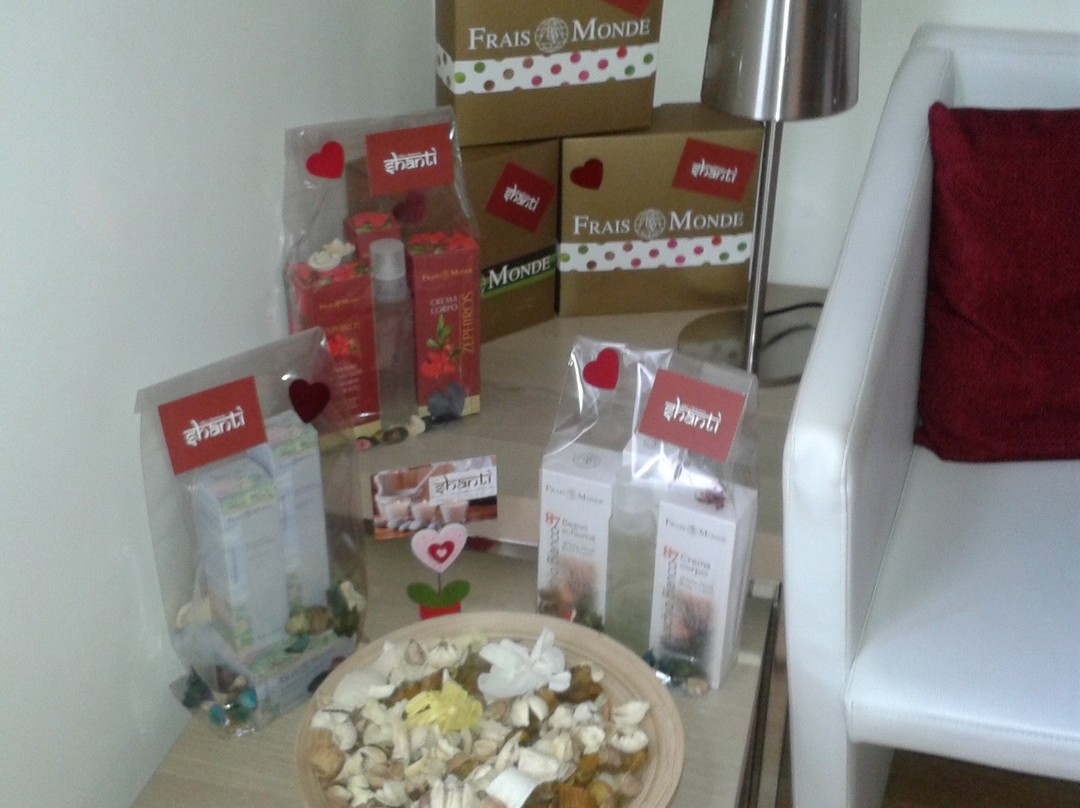 Shanti - Studio di Consulenza Olistica, Ayurvedica e Naturopatica-阿韦利诺必去景点