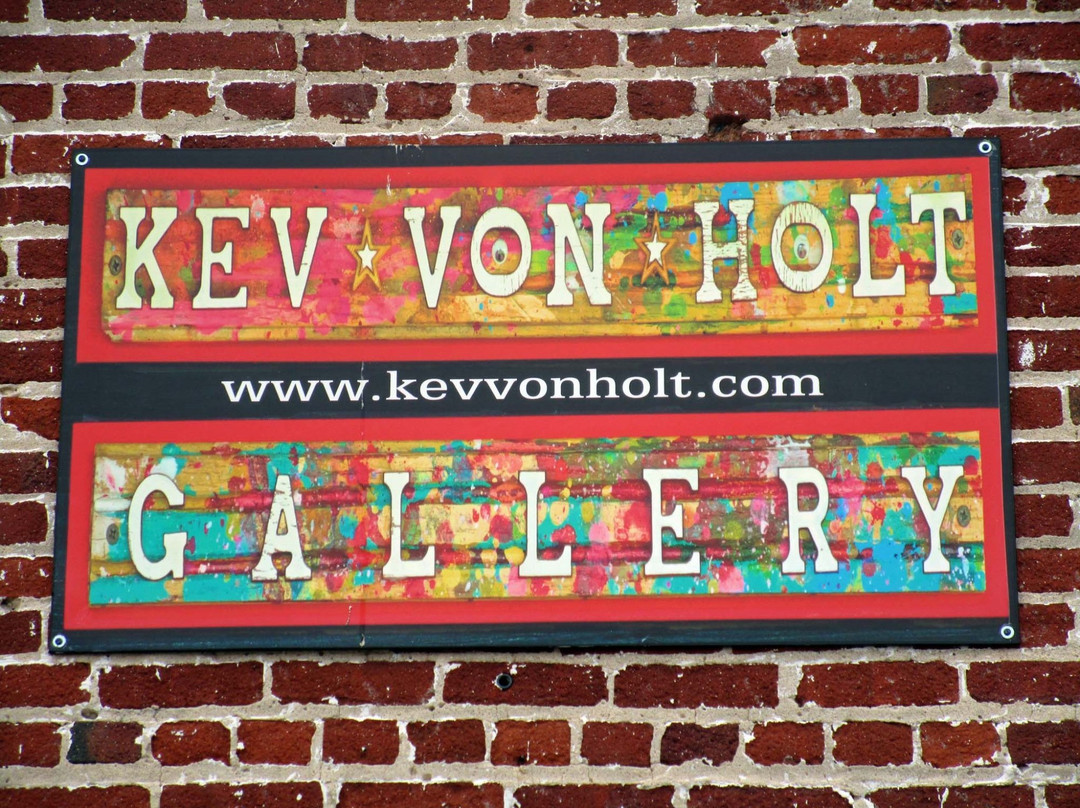 Kev Von Holt Gallery景点图片