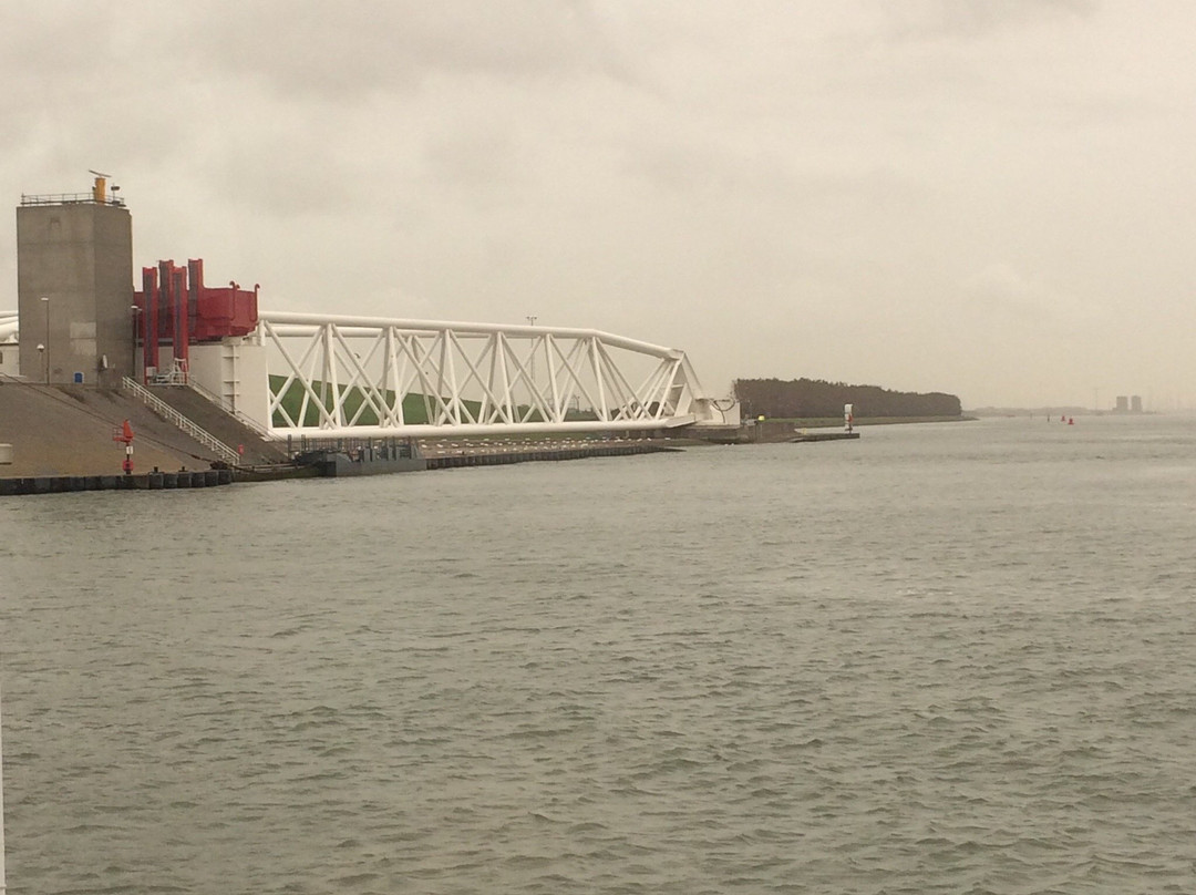 Rondvaart Europoort-Hoek van Holland必去景点