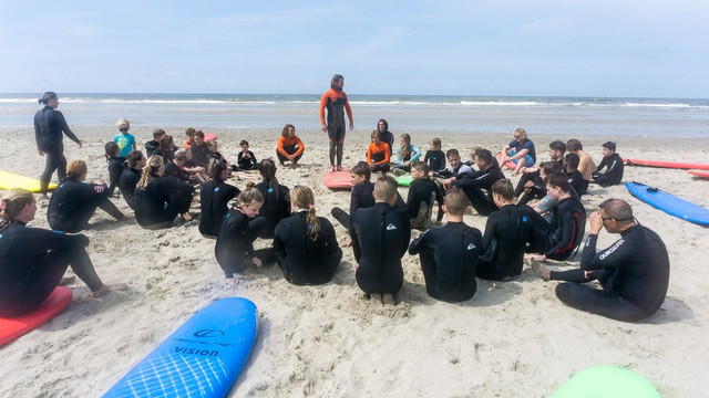 Natural High Surf School-Ouddorp必去景点