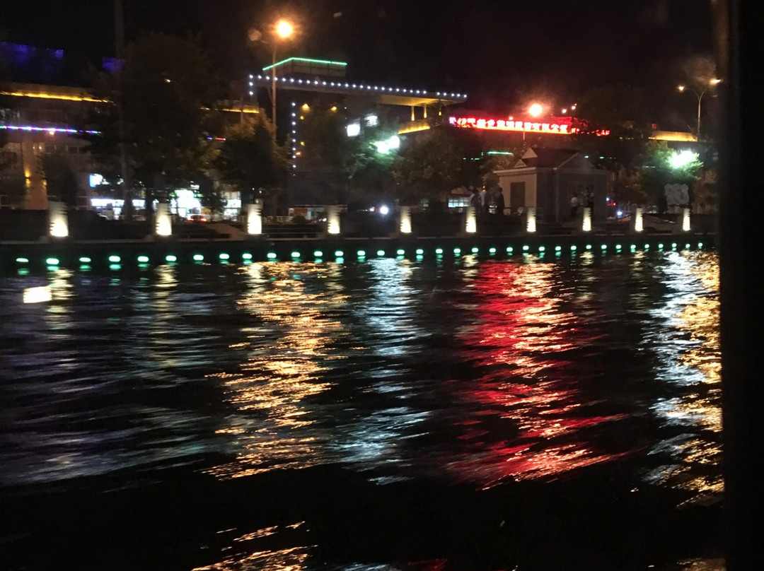 孔雀河景点图片