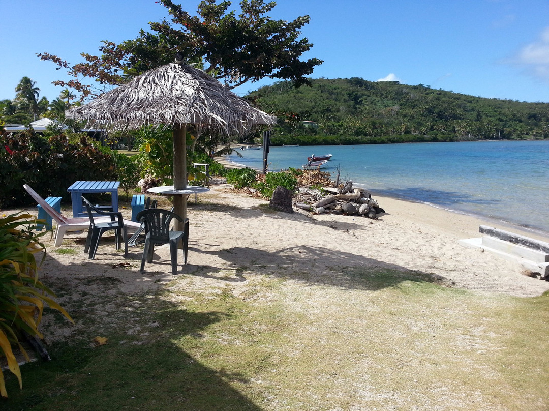 MacDonalds Nananu Beach Cottages