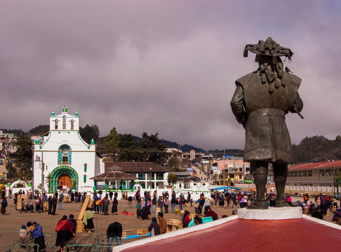 Transportadora Turistica Senderos Del Jaguar-图斯特拉古铁雷斯必去景点