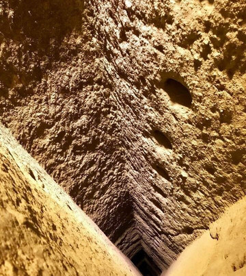 CVB Travel-格雷梅必去景点