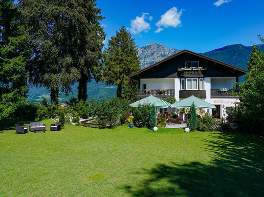 Bayerisch Gmain酒店住宿-Villa Sonnenhof Boutique-Hotel