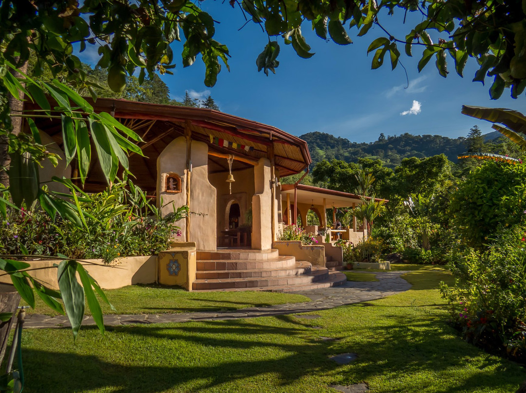 Rio Chirripo Lodge & Retreat