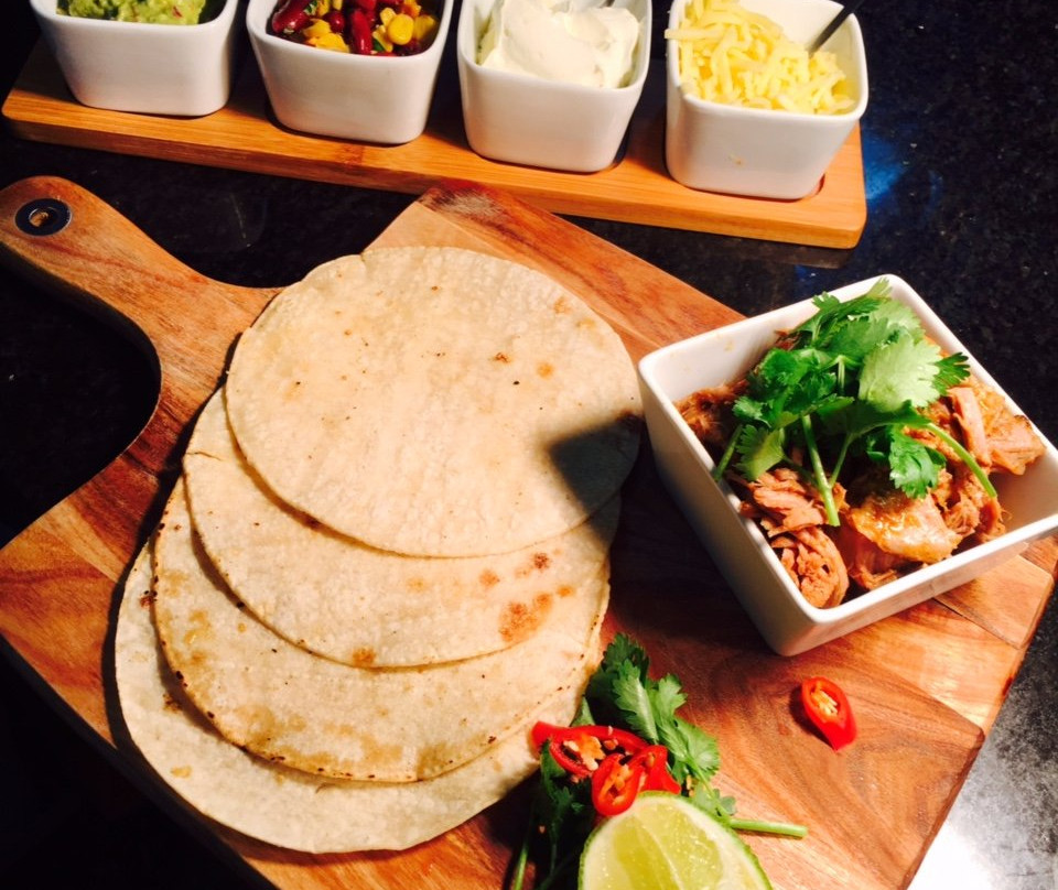 Chally's Bar and Bistro