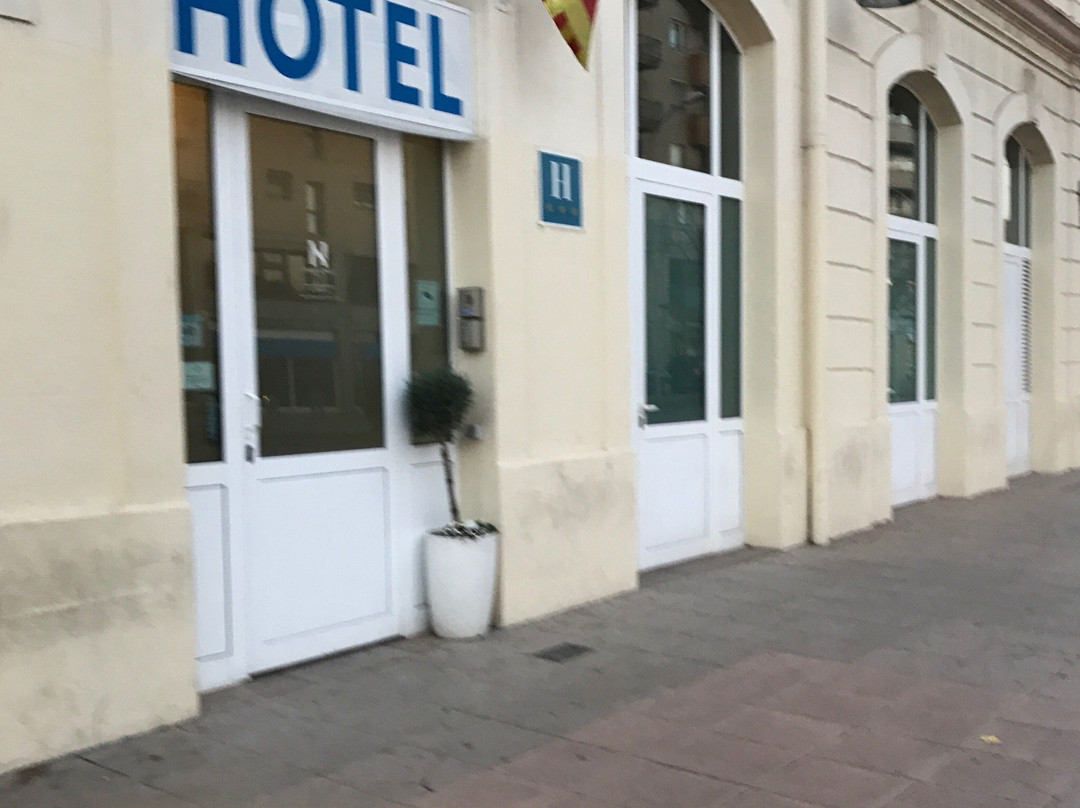 Hotel Estacio del Nord主图