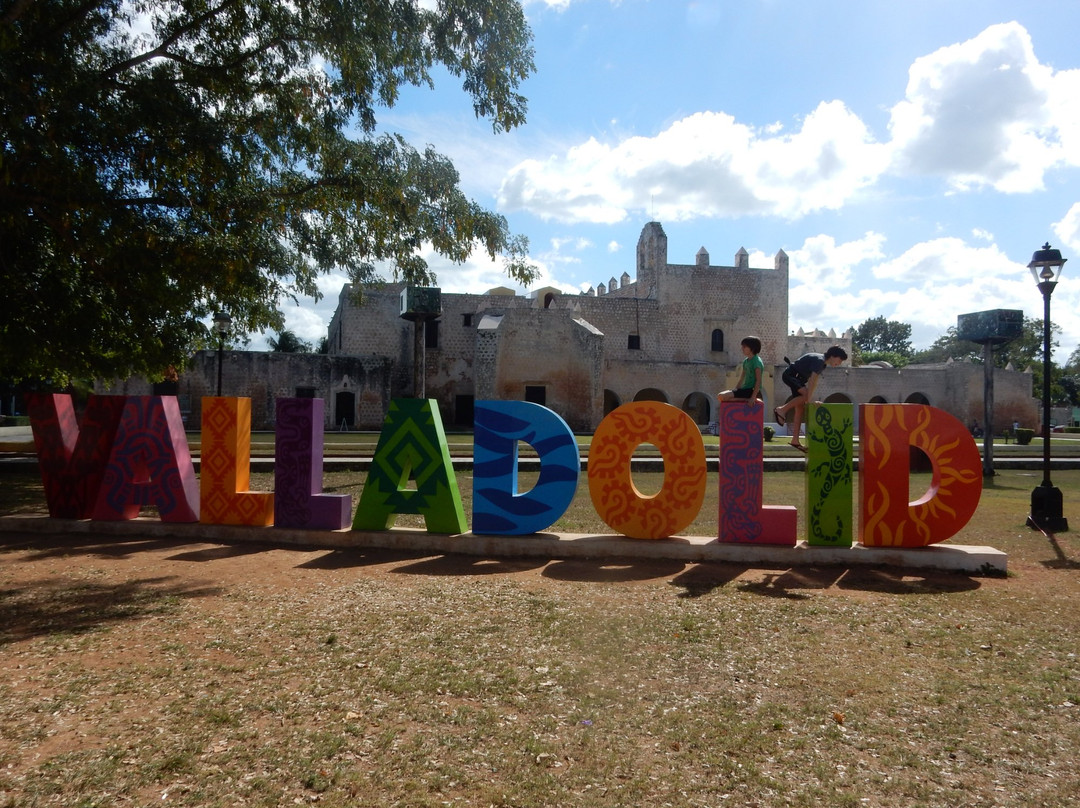 Ek Balam Village酒店住宿-La Casa De Los Pajaros