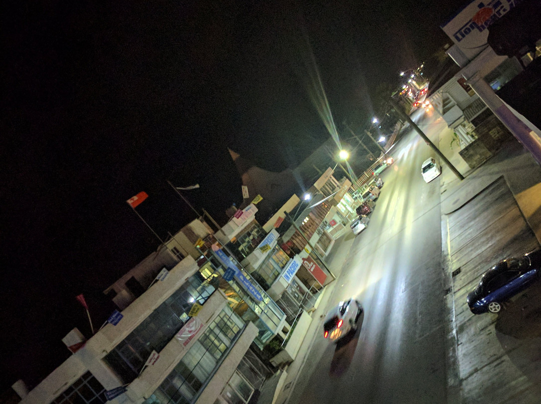 Tungi Colonnade Hotel主图