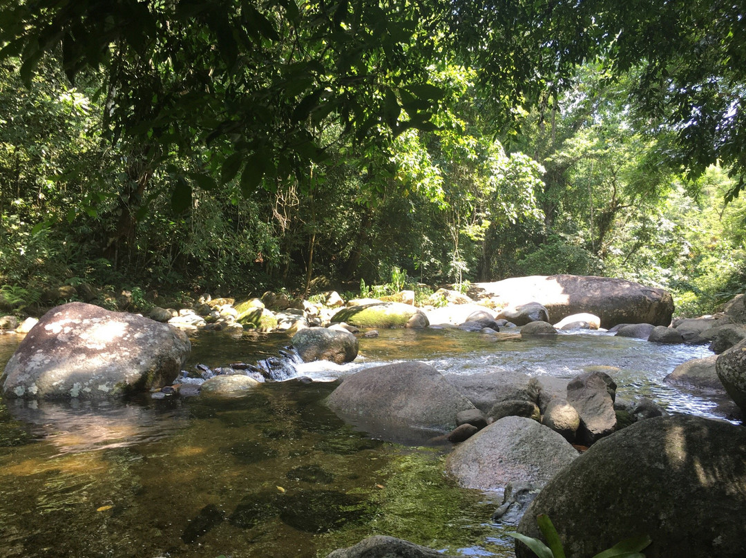 Poco das Andorinhas Waterfall景点图片