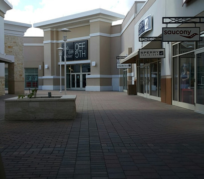 Grand Prairie Premium Outlets-大草原城必去景点