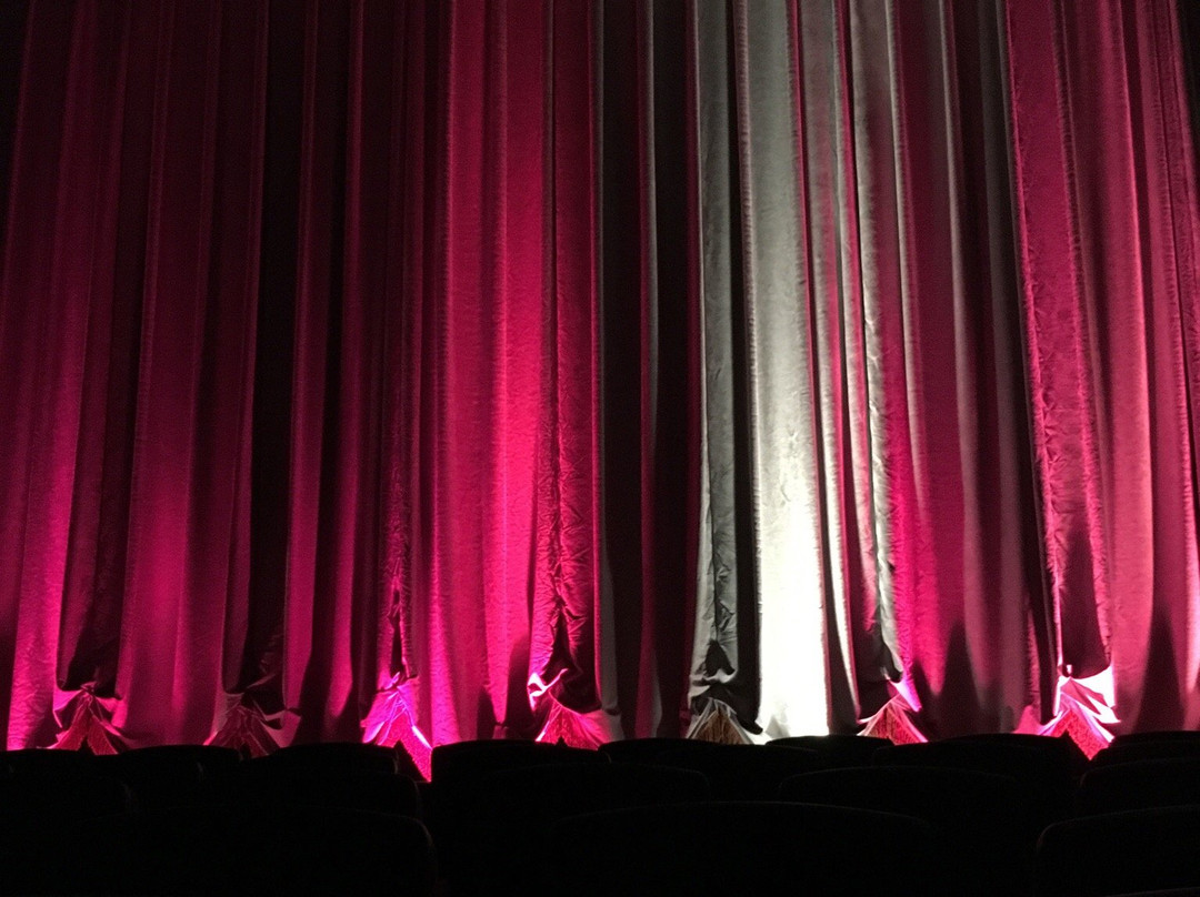 West Warren Theatre-威奇托必去景点