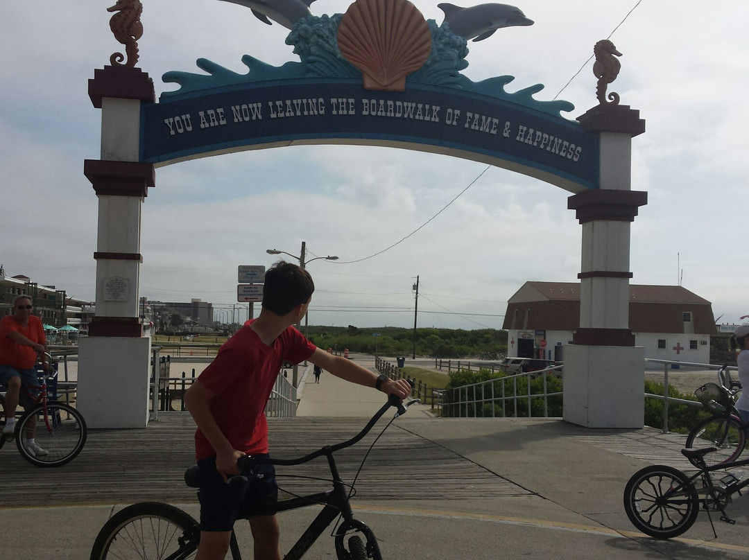 Crest Bike Rental景点图片
