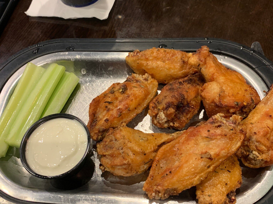 Warren's Restaurant and Bar