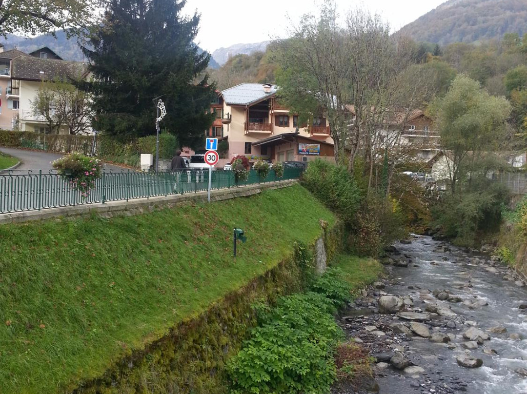 Fromagerie Leon Rey-萨朗什必去景点