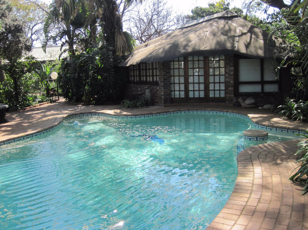 Tlhabane酒店住宿-Travellers Inn