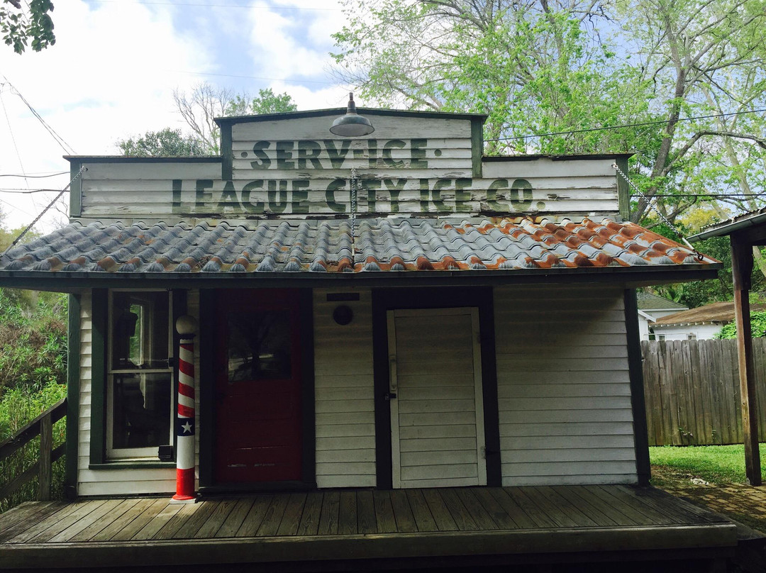 West Bay Common School Museum-利格城必去景点