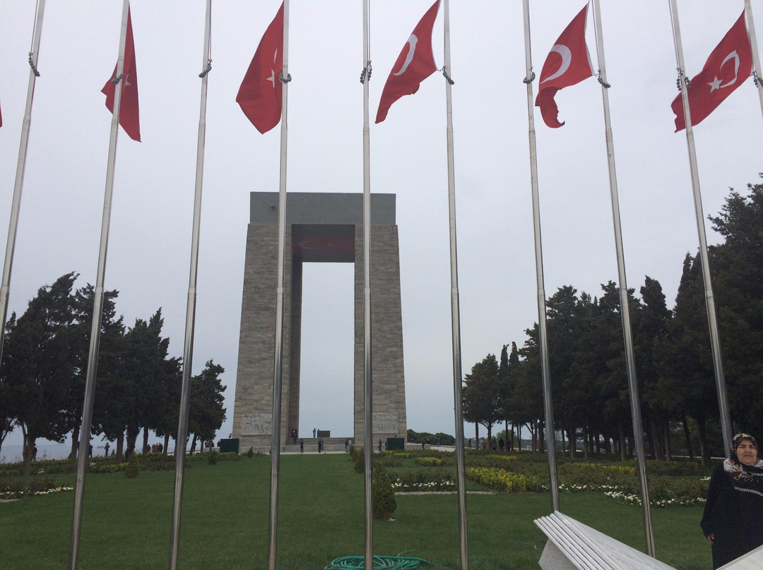 Hellespont Travel景点图片