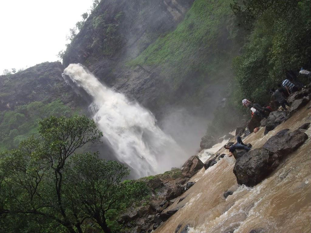 Dugarwadi Waterfall景点图片