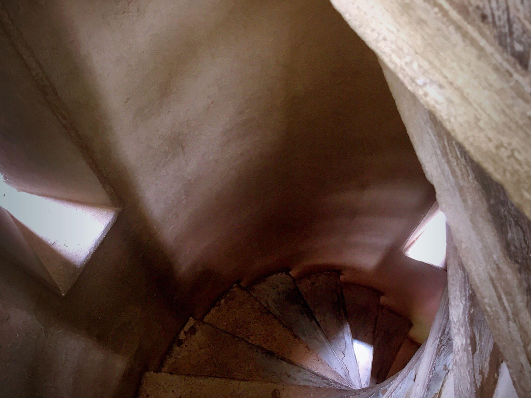 Bower's Tower景点图片