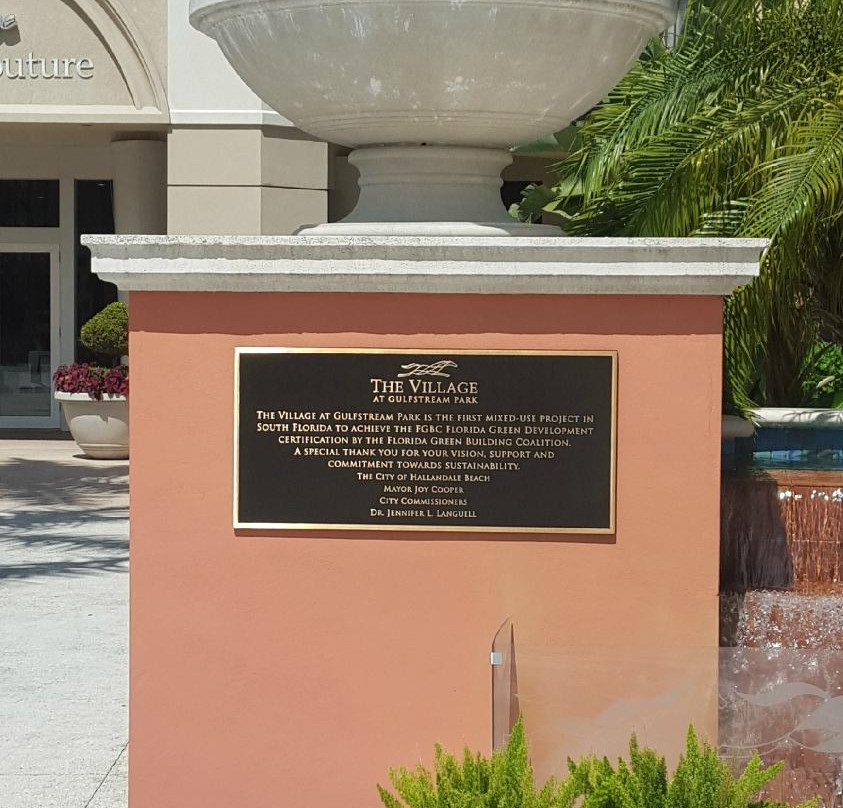 The Village at Gulfstream Park-哈伦代尔海滩必去景点