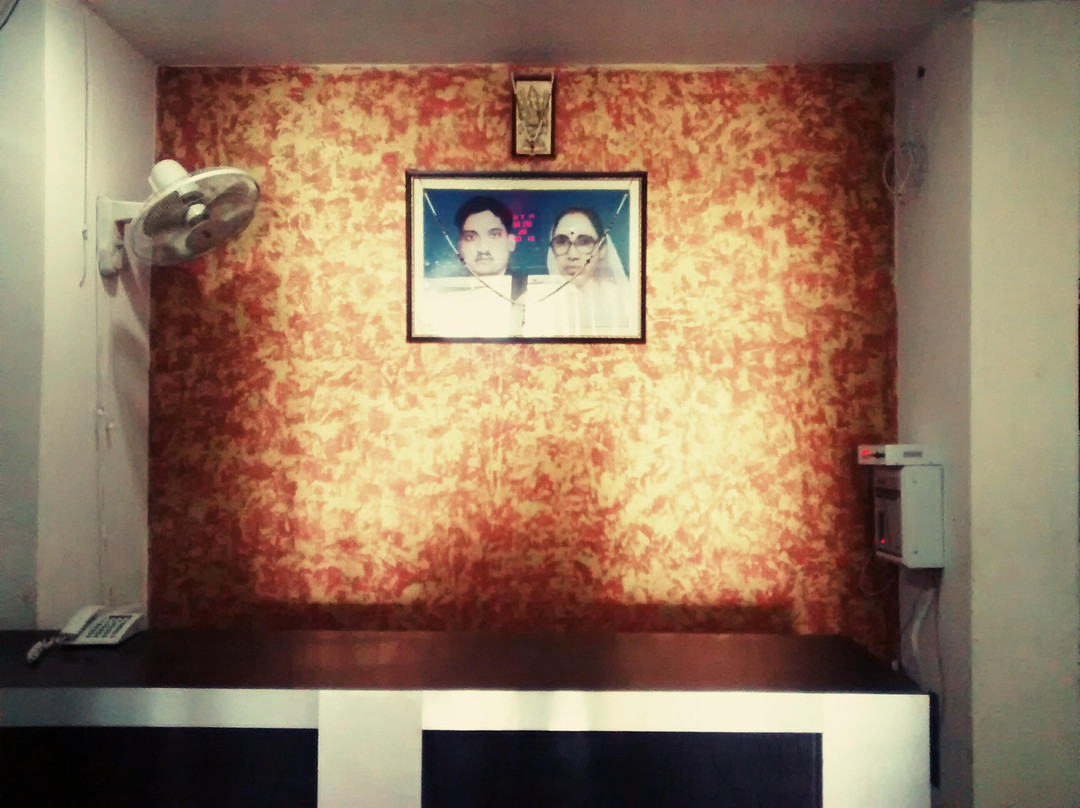 Hotel Tara Inn主图