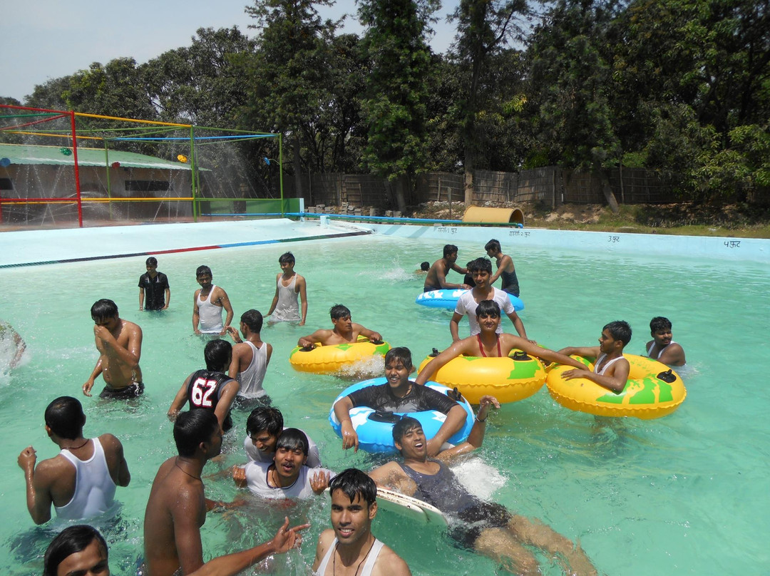Amrapali Water Park景点图片