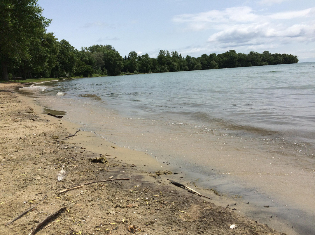 McRae Point Provincial Park景点图片