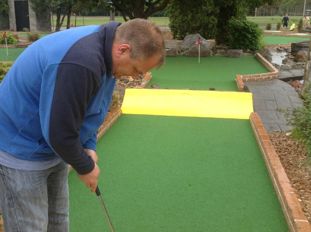 Lilli Putt Miniature Golf-Coon Rapids必去景点