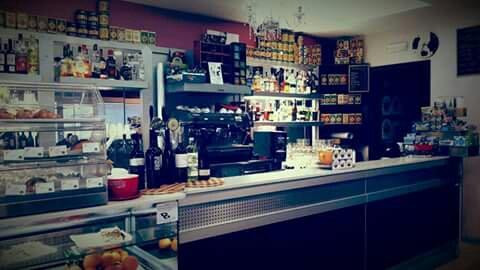 Pesche餐馆和美食-Pausa Caffe