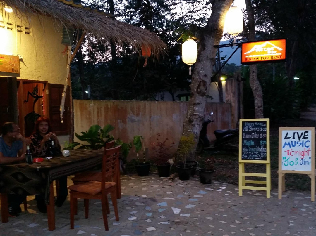 The Cave Bar-清佬必去景点