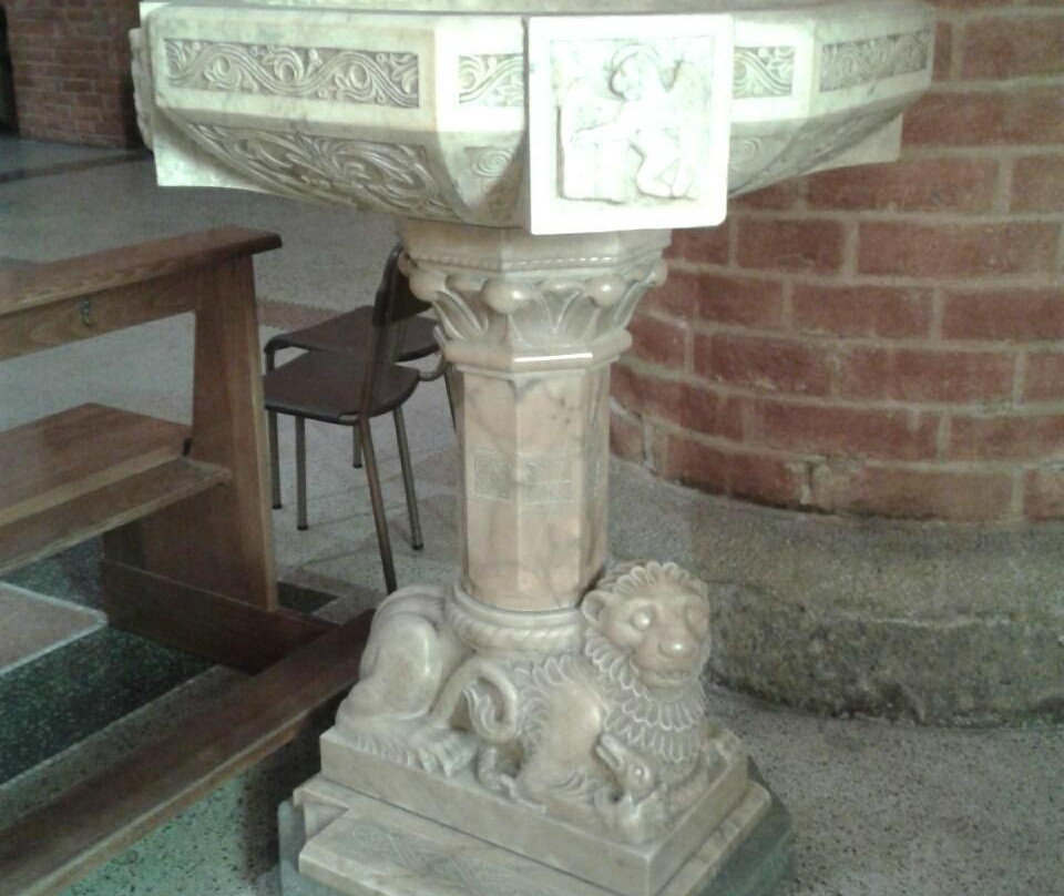 Abbazia di Santa Maria Rossa景点图片