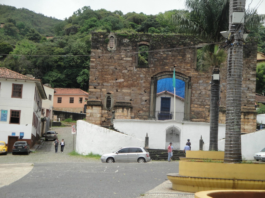 Capela Rosario dos Negros景点图片